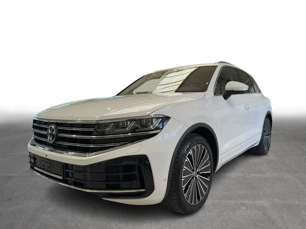 Gebraucht VW Touareg Elegance 381 PS (280 kW) 2024 Pure white SUV