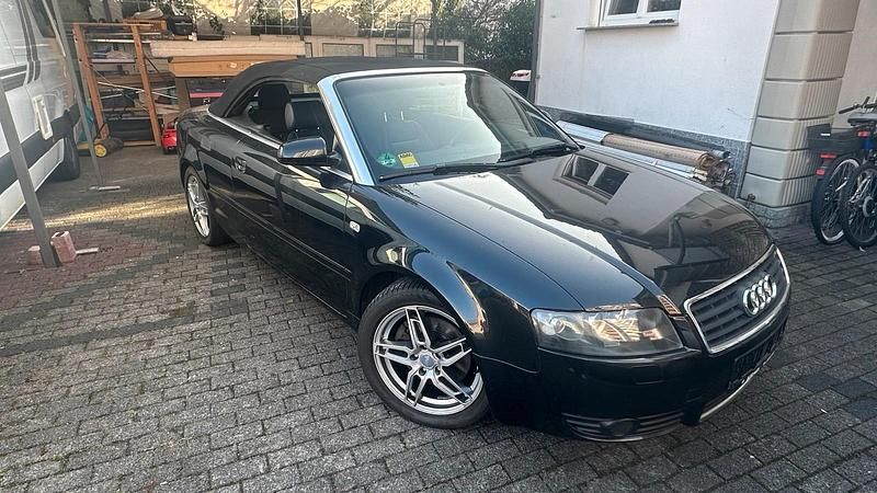 Gebraucht Audi A4 Cabriolet 220 PS (161 kW) 2002 Schwarz Cabrio