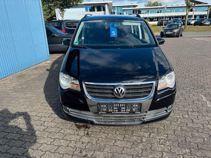 Schwarz Gebraucht 2008 VW Touran Trendline Van / Kleinbus | 3.300 € (Guter Preis) - Bild 1/4
