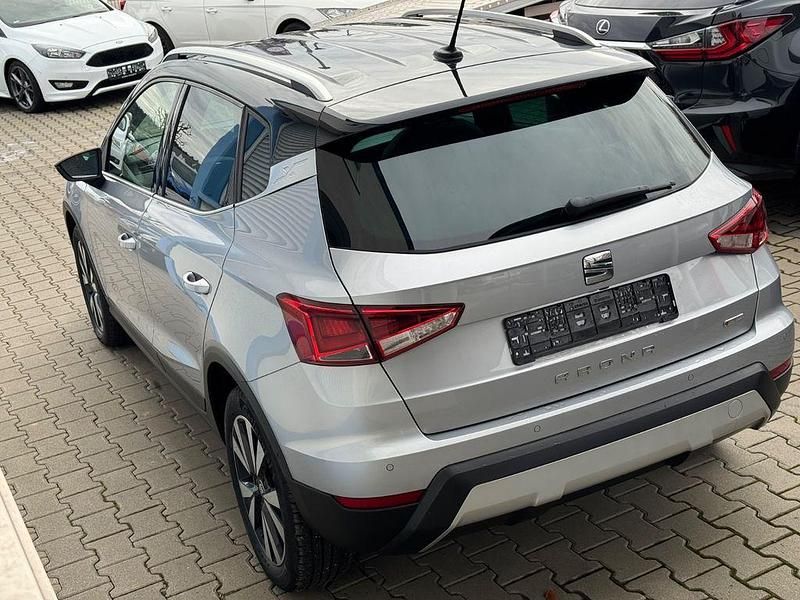 Gebraucht Seat Arona Beats 95 PS (69 kW) 2019 Silber SUV