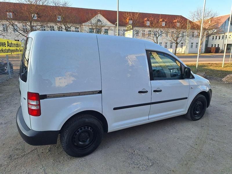 Gebraucht VW Caddy 75 PS (55 kW) 2011 Weiß Van / Kleinbus