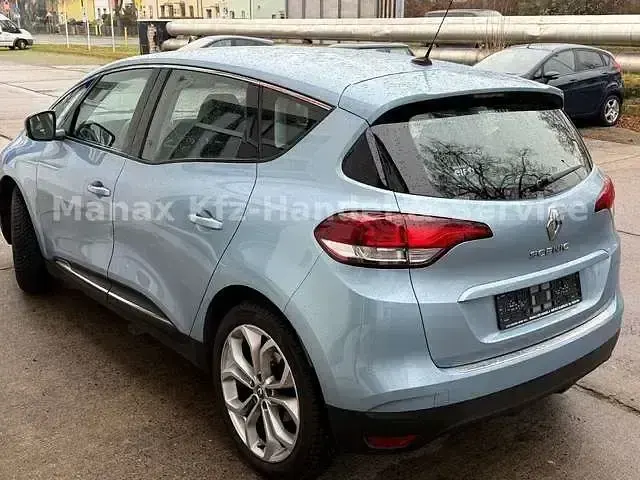 Gebraucht Renault Scenic E-Tech Experience 116 PS (85 kW) 2016 Blau Van / Kleinbus