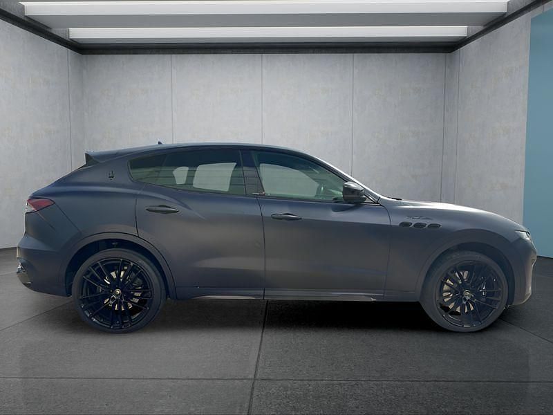 Gebraucht Maserati Levante 581 PS (427 kW) 2023 Blau SUV