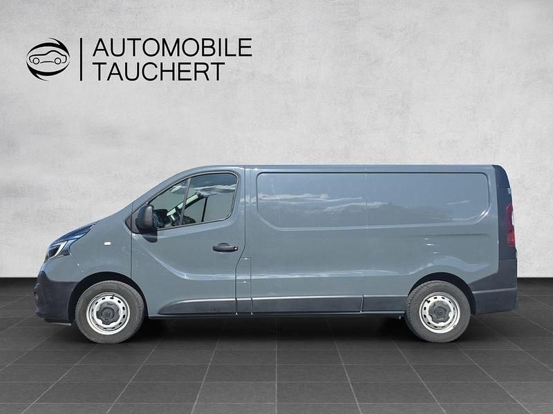 Gebraucht Renault Trafic Komfort 145 PS (106 kW) 2021 Grau Van / Kleinbus