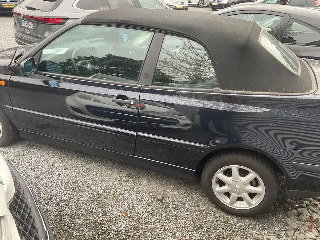 Gebraucht VW Golf Cabriolet 75 PS (55 kW) 1998 Schwarz Cabrio