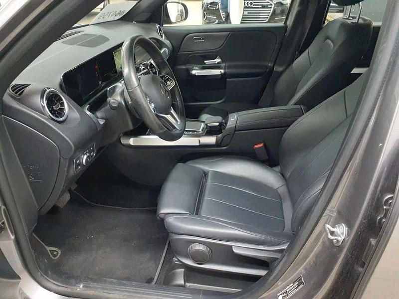 Gebraucht Mercedes GLB200 Progressive 150 PS (110 kW) 2022 Mountaingrau metallic SUV