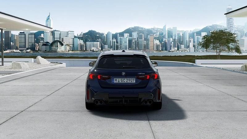 Neu BMW M135 Performance 300 PS (220 kW) 2026 Blau Kleinwagen