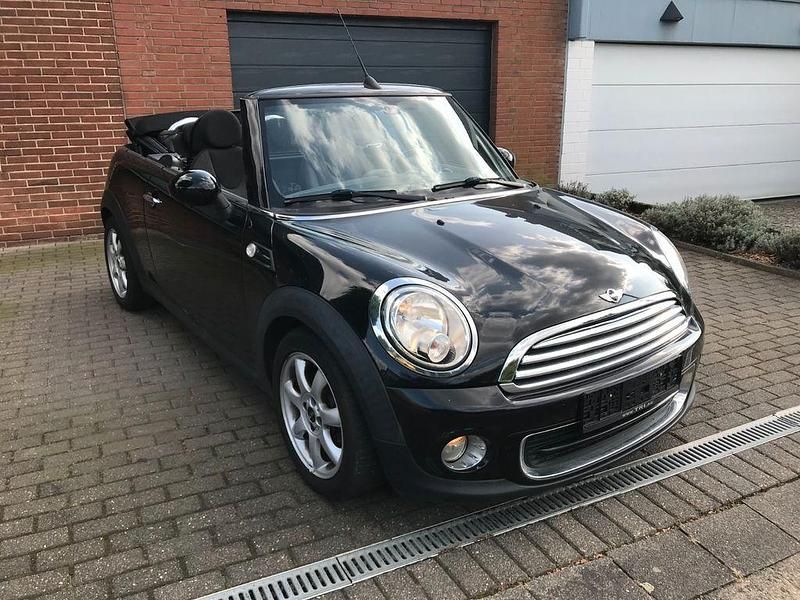 Gebraucht Mini One Cabriolet 98 PS (72 kW) 2012 Schwarz Cabrio