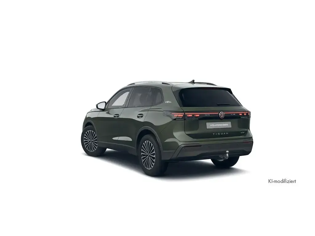 Gebraucht VW Tiguan Goal 150 PS (110 kW) 2025 Cipressinogrün metallic (metallic) SUV