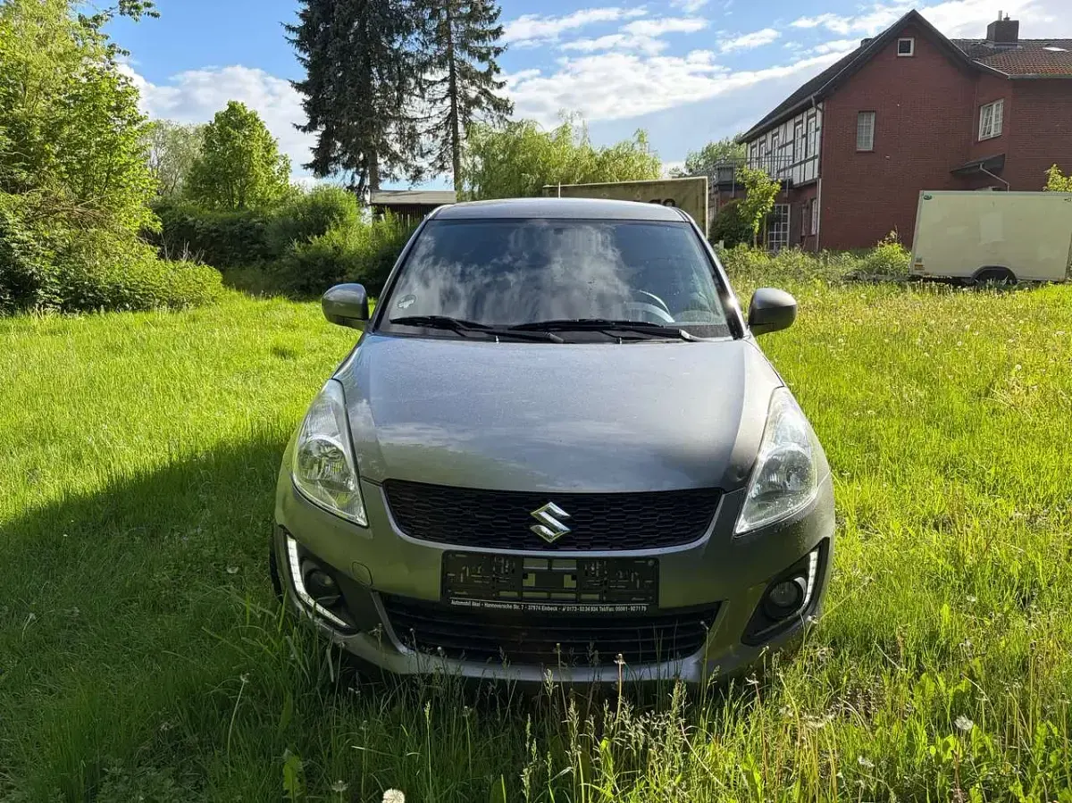 Occasion Suzuki Swift Basic 94 ch (69 kW) 2015 Gris Citadine