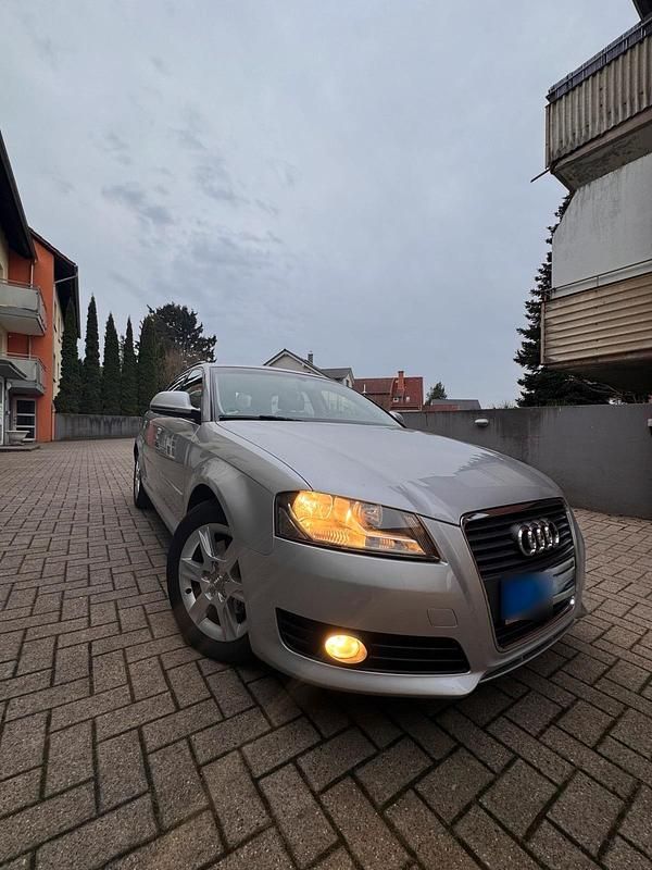 Używany Audi A3 125 KM (91 kW) 2010 Srebrny Hatchback