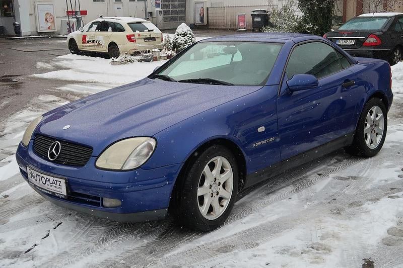 Gebraucht Mercedes SLK230 193 PS (141 kW) 1998 Blau Cabrio