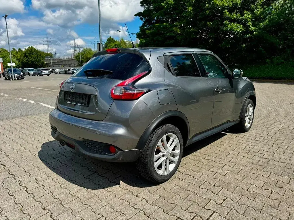 Gebraucht Nissan Juke 116 PS (85 kW) 2016 Grau SUV