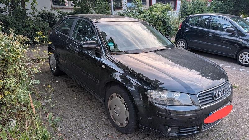 Schwarz Gebraucht 2005 Audi A3 Attraction Limousine | 1.000 € (Superpreis) - Bild 1/4