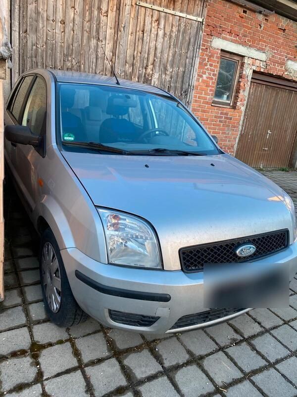 Silber Gebraucht 2005 Ford Fusion Kleinwagen | 1.500 € (Fairer Preis) - Bild 1/3