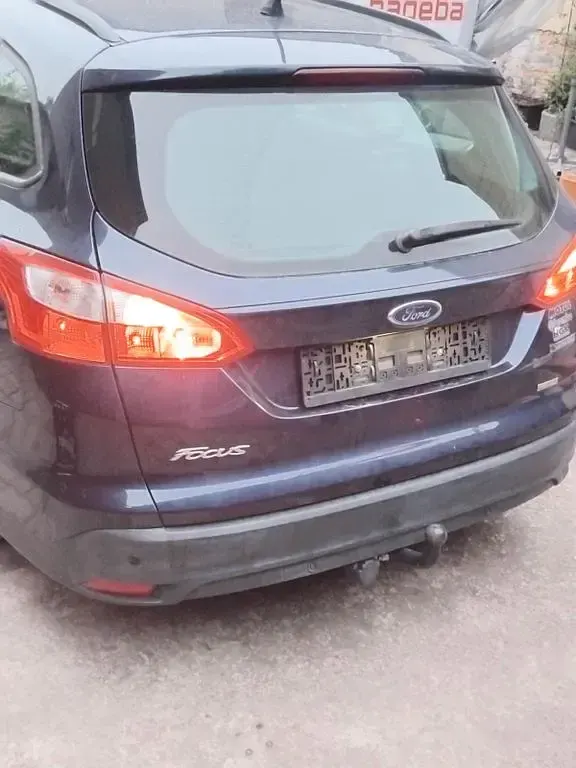 Gebraucht Ford Focus Trend 116 PS (85 kW) 2012 Blau Limousine