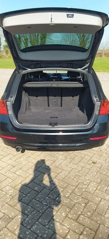 Gebraucht BMW 316 136 PS (100 kW) 2014 Schwarz Kombi