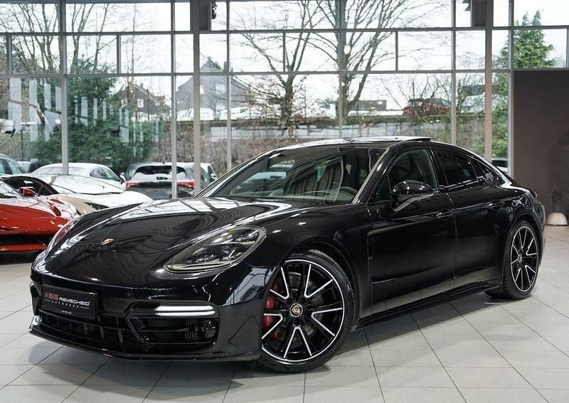 Schwarz Gebraucht 2021 Porsche Panamera GTS Chrono Limousine | 86.900 € (Etwas zu teuer) - Bild 1/3