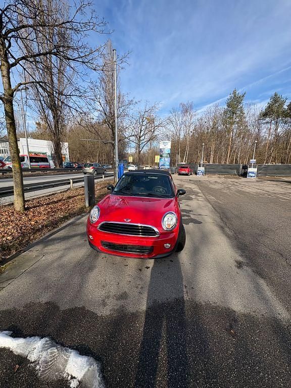 Gebraucht Mini One Cabriolet 98 PS (72 kW) 2011 Rot Cabrio