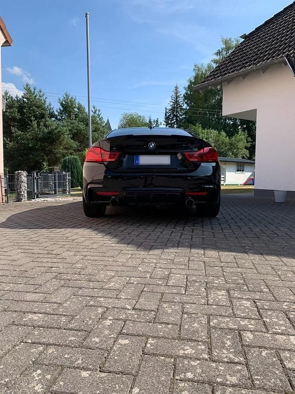 Gebraucht BMW 430 M Performance 252 PS (185 kW) 2018 Schwarz Coupé