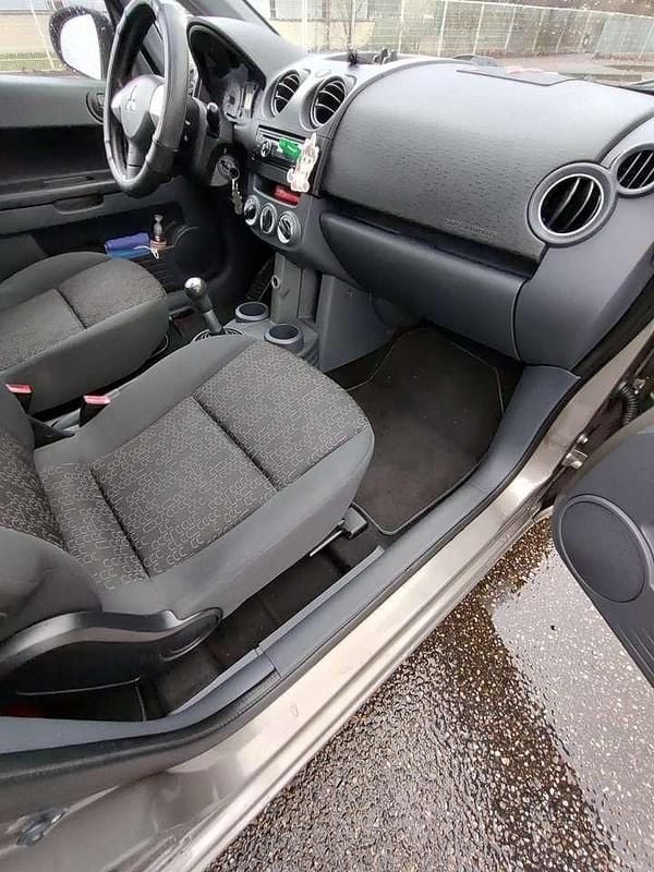 Gebraucht 2009 Mitsubishi Colt Intense Limousine | 3.400 € (Fairer Preis) - Bild 1/4