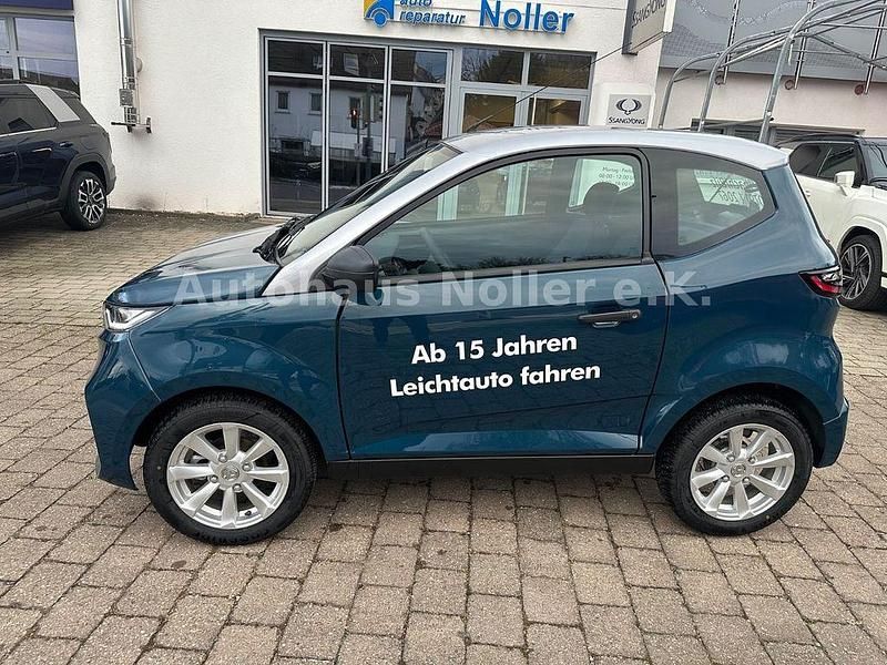 Neu Aixam AMBITION Pack 2025 Blau Kleinwagen