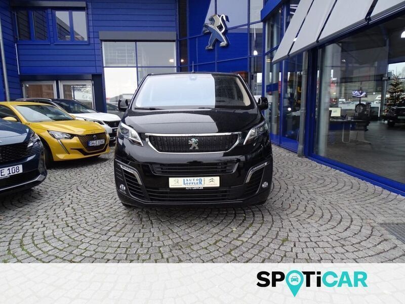 Schwarz Gebraucht 2020 Peugeot e-Traveller Van / Kleinbus | 31.900 € (Etwas zu teuer) - Bild 1/4