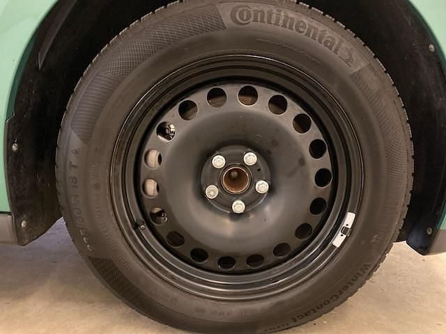 Gebraucht VW ID. Buzz Pro 150 kW (204 PS) 2024 Grün Van / Kleinbus