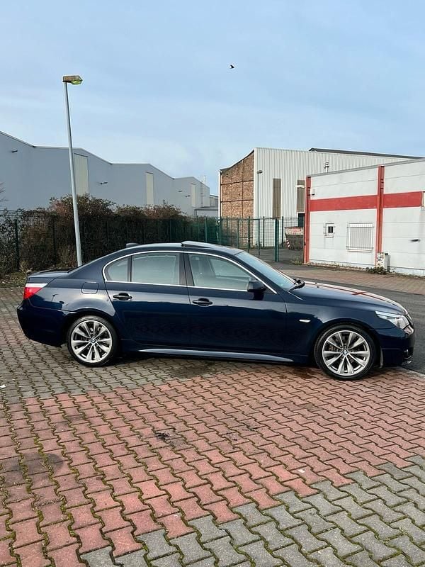 Gebraucht BMW 530 Performance 235 PS (172 kW) 2008 Blau Limousine