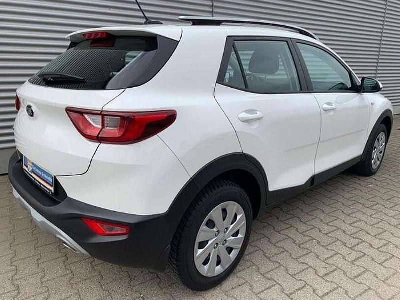 Gebraucht Kia Stonic 99 PS (72 kW) 2019 Weiß SUV