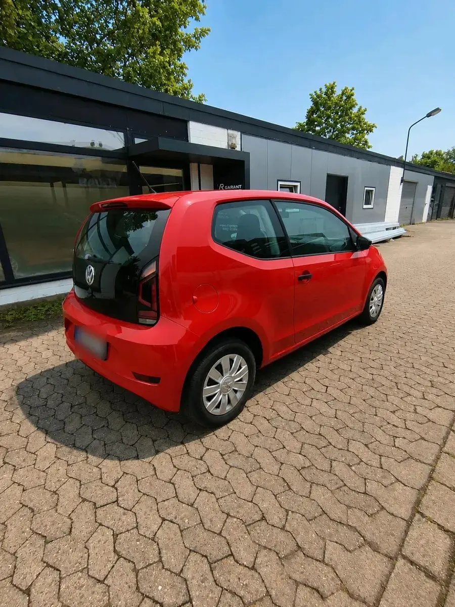 Gebraucht VW up! 60 PS (44 kW) 2017 Rot Kleinwagen