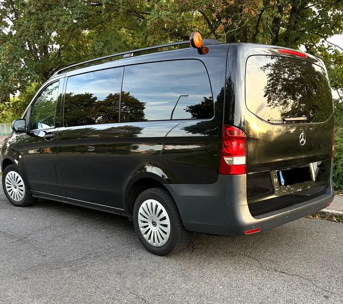 Gebraucht Mercedes Vito 136 PS (100 kW) 2019 Schwarz Van