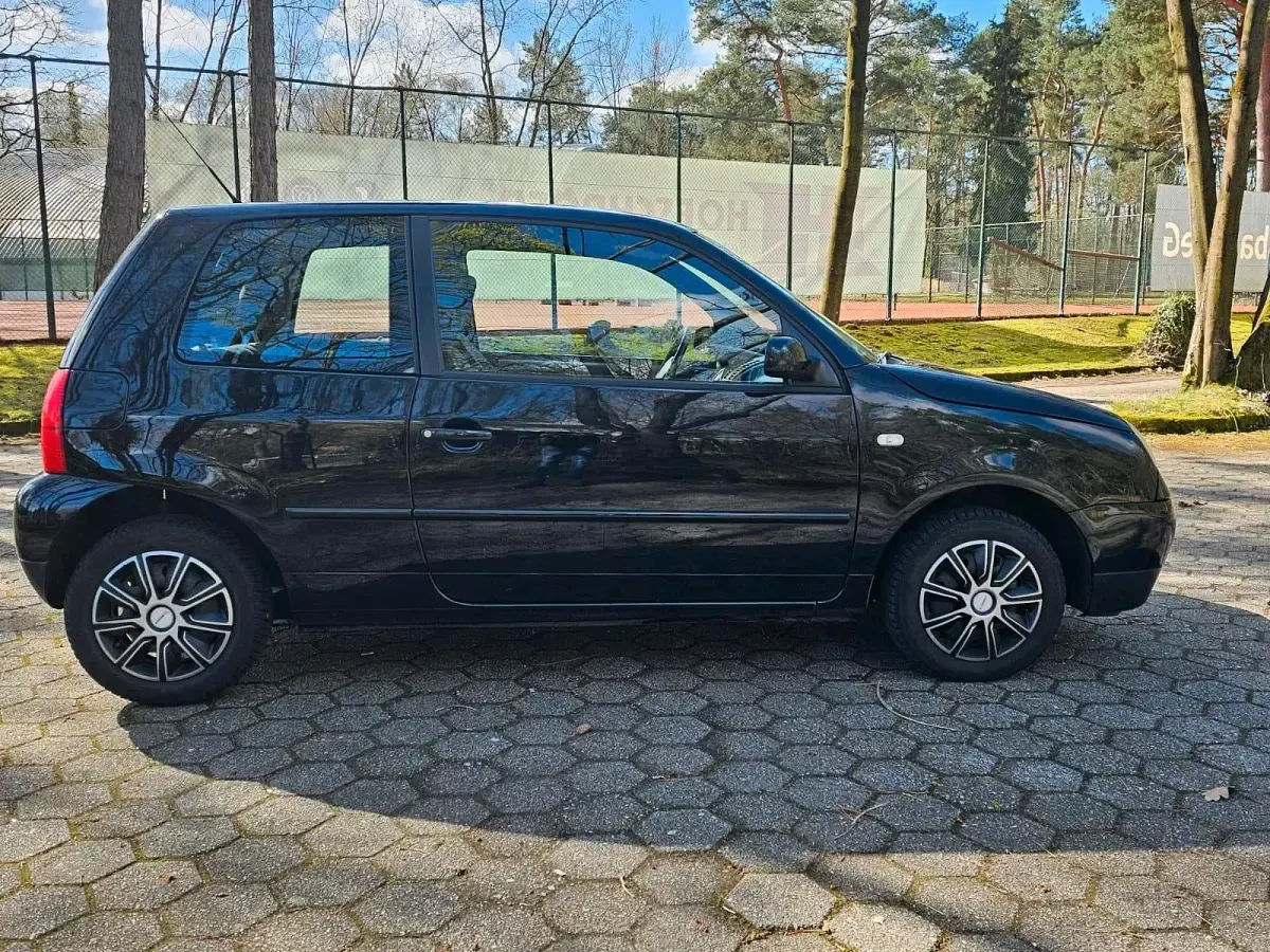 Brugt VW Lupo 50 HK (36 kW) 2003 Sort Hatchback