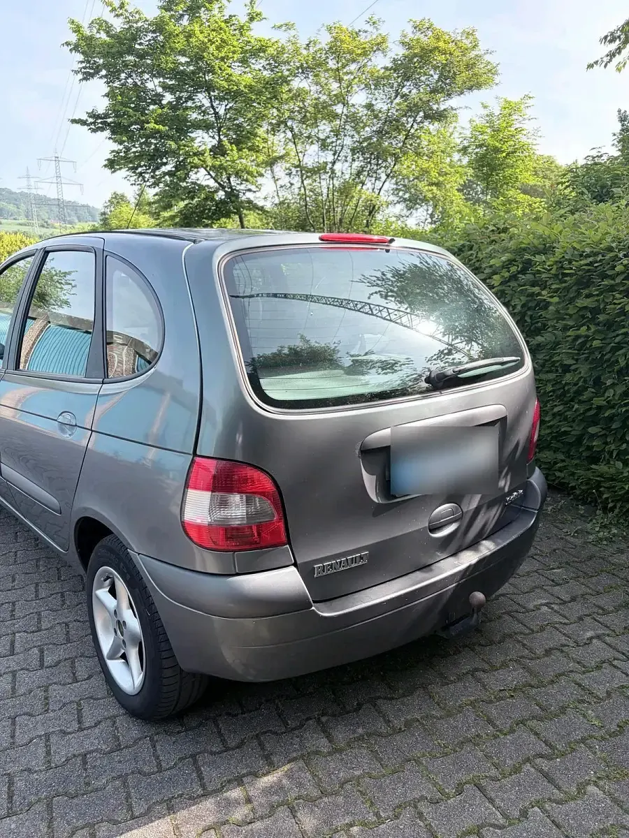 Gebraucht Renault Scénic 107 PS (78 kW) 2002 Grau Van / Kleinbus