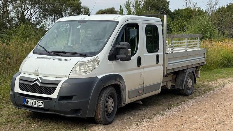 Weiß Gebraucht 2013 Citroën Jumper Van / Kleinbus | 10.000 € (Teuer) - Bild 1/4