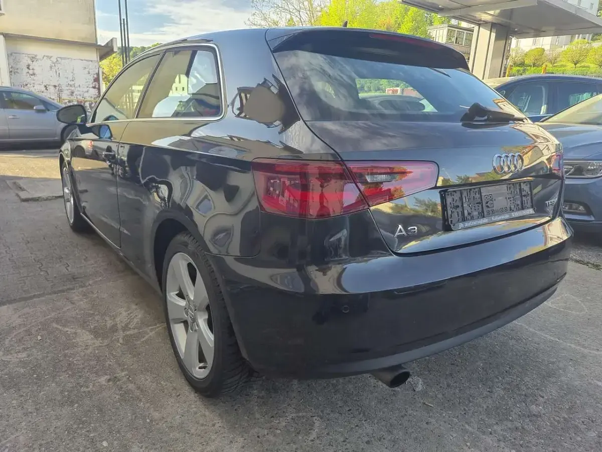 Gebraucht Audi A3 Ambition 105 PS (77 kW) 2013 Belugabraun metallic Kleinwagen