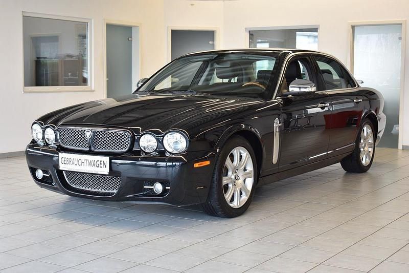 Gebraucht Jaguar XJ8 Executive 298 PS (219 kW) 2007 Schwarz Limousine