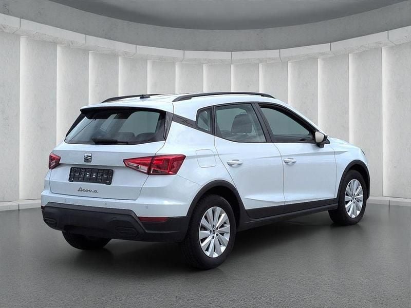 Second-hand Seat Arona Style 110 CP (80 kW) 2024 Alb SUV
