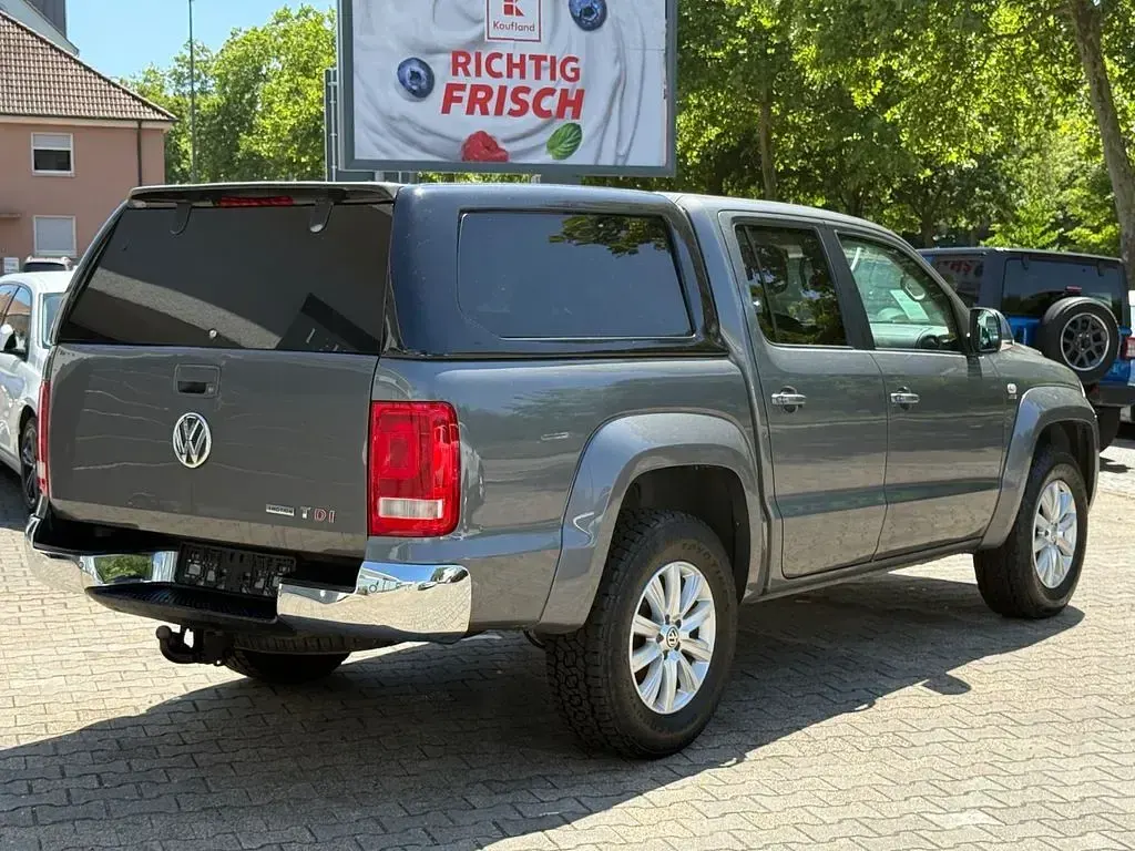Gebraucht VW Amarok Highline 179 PS (131 kW) 2013 Grau Pickup