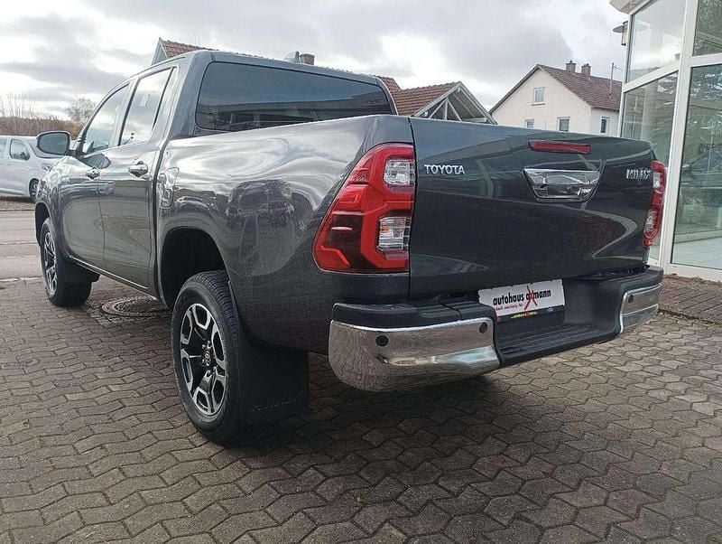 Neu Toyota HiLux Executive 204 PS (150 kW) 2026 Marlingrau Abholung
