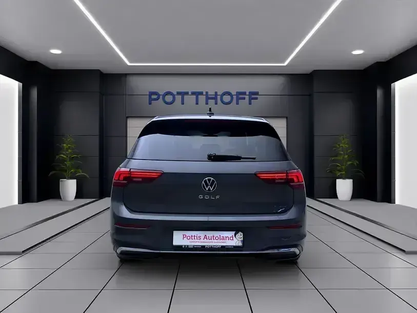 Gebraucht VW Golf VIII Goal 116 PS (85 kW) 2025 Grau Limousine
