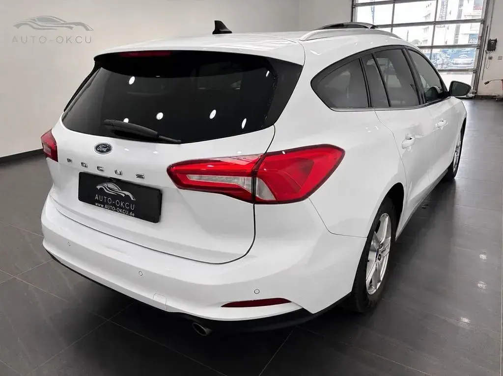 Gebraucht Ford Focus 150 PS (110 kW) 2020 Weiß Limousine