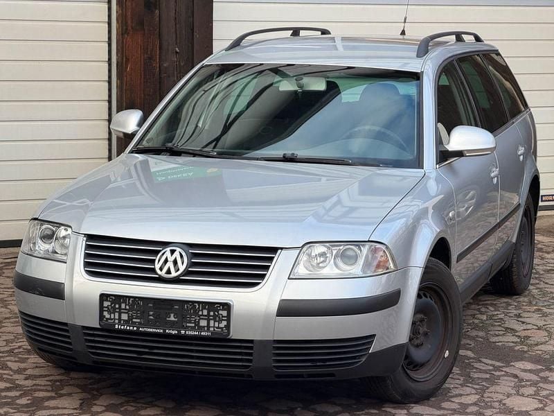 Gebraucht VW Passat 101 PS (74 kW) 2004 Silber Kombi