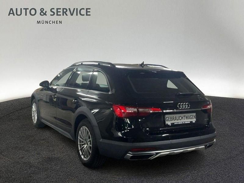 Używany Audi A4 Allroad Performance 204 KM (150 kW) 2022 Czarny Kombi