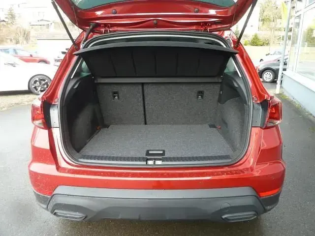 Gebraucht Seat Arona Style 116 PS (85 kW) 2025 Desire rot/midnight schwarz SUV