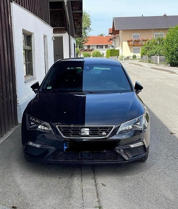 Schwarz Gebraucht 2018 Seat Leon Kleinwagen | 15.500 € (Fairer Preis) - Bild 1/2