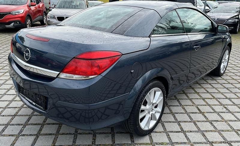Gebraucht Opel Astra Cabriolet Cosmo 140 PS (102 kW) 2007 Blau Cabrio