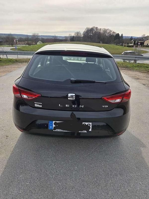 Gebraucht Seat Leon Reference 90 PS (66 kW) 2015 Schwarz Limousine