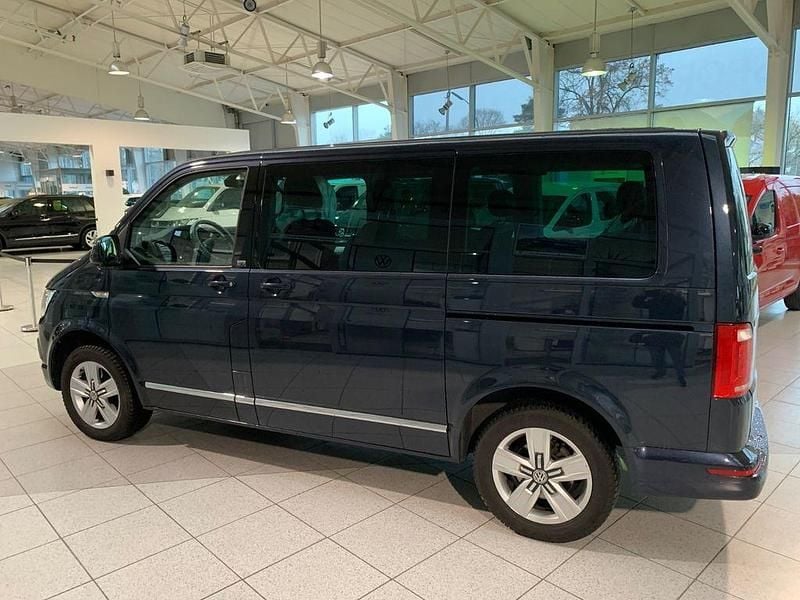 Second-hand VW T6 204 CP (150 kW) 2018 Albastru Van