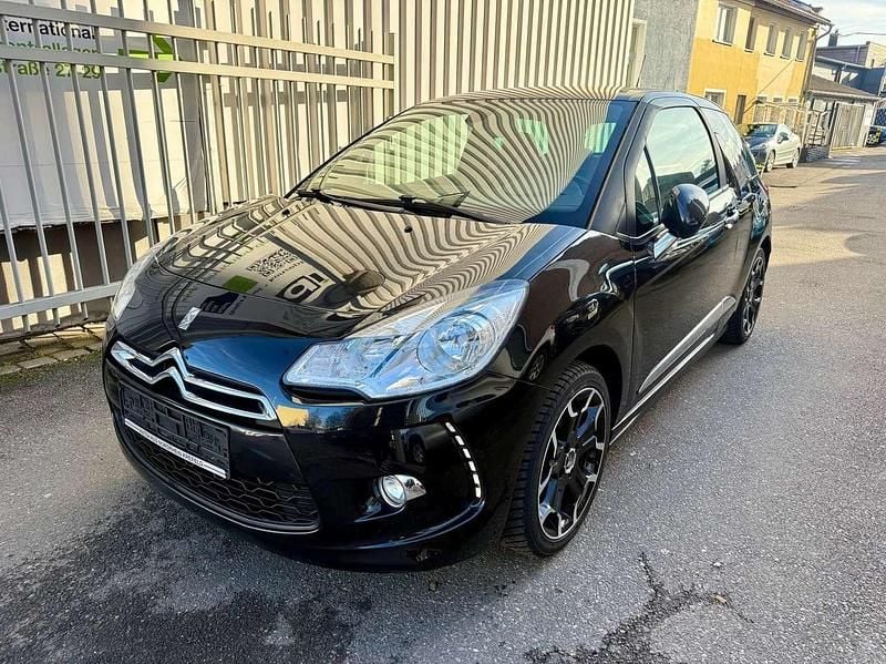 Schwarz Gebraucht 2011 Citroën DS3 Sport Chic Kleinwagen | 2.950 € (Guter Preis) - Bild 1/4